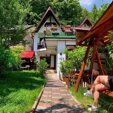 Casa Olanesti Hotel Baile Olanesti Ngoại thất bức ảnh