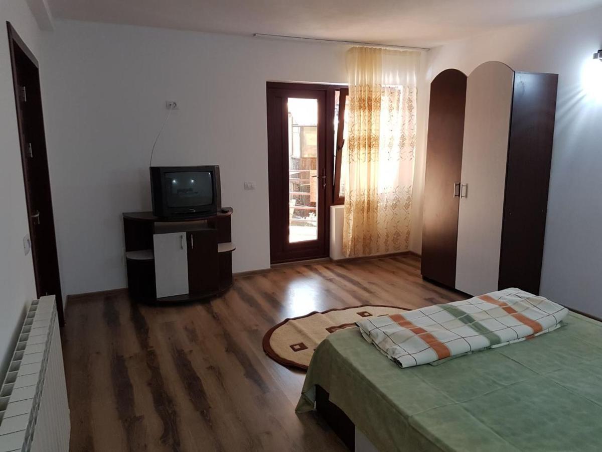 Casa Olanesti Hotel Baile Olanesti Ngoại thất bức ảnh